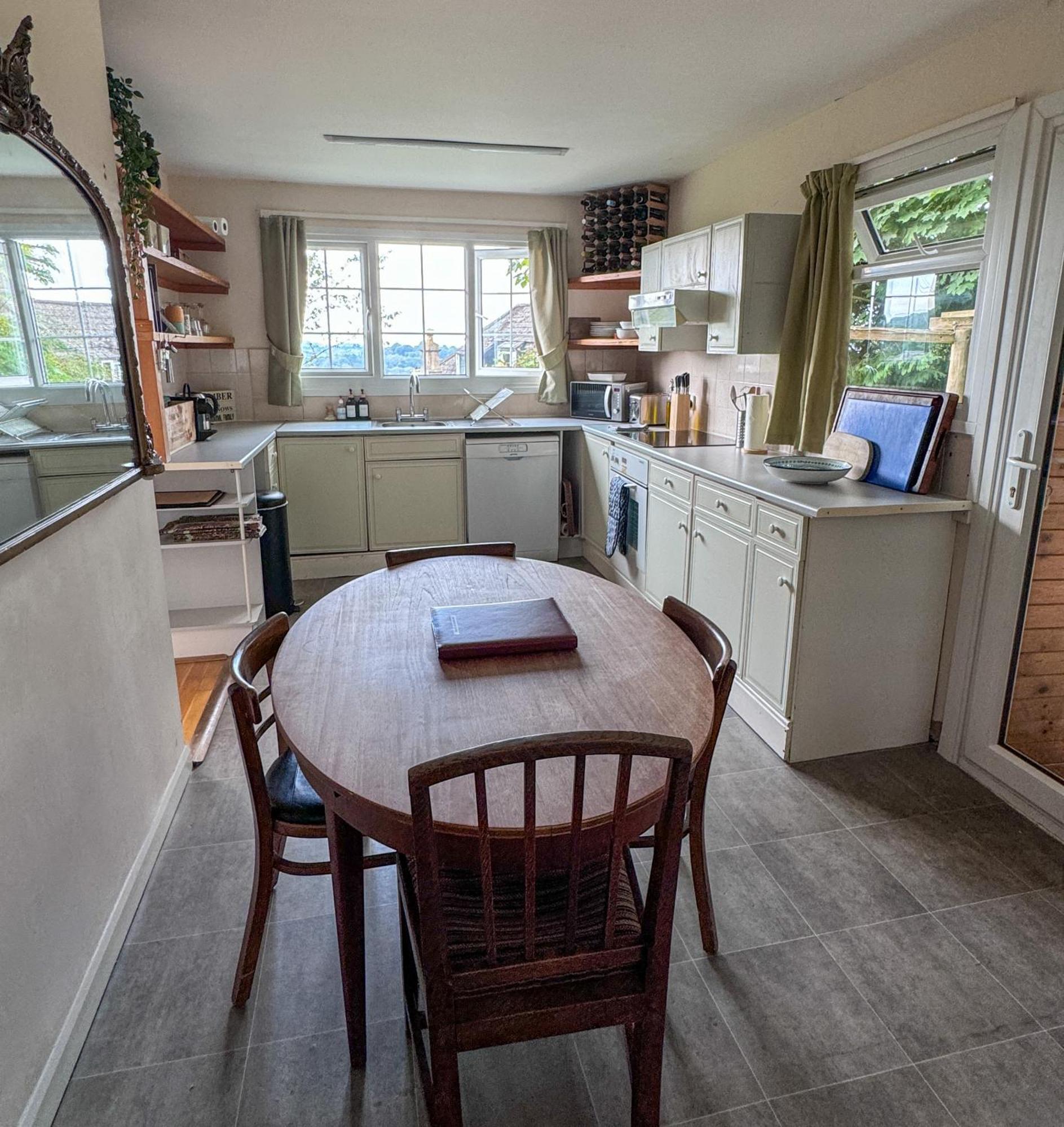 Spacious Home In Bath, Nature And City! 外观 照片
